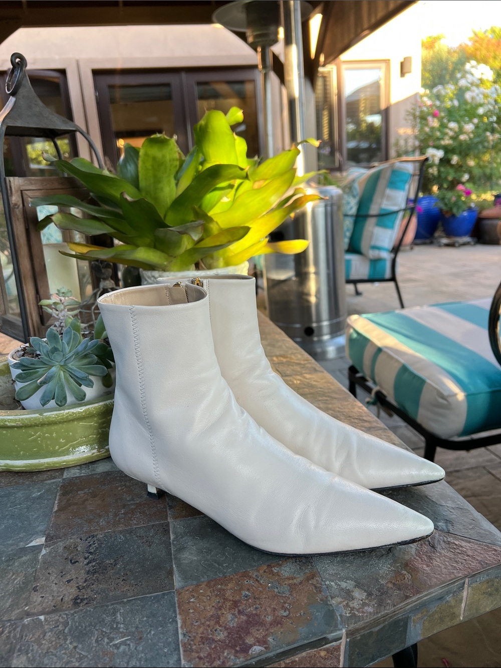 M. Gemi ivory Off-White Pointed kitten heel  Ankle Boots 38.5
